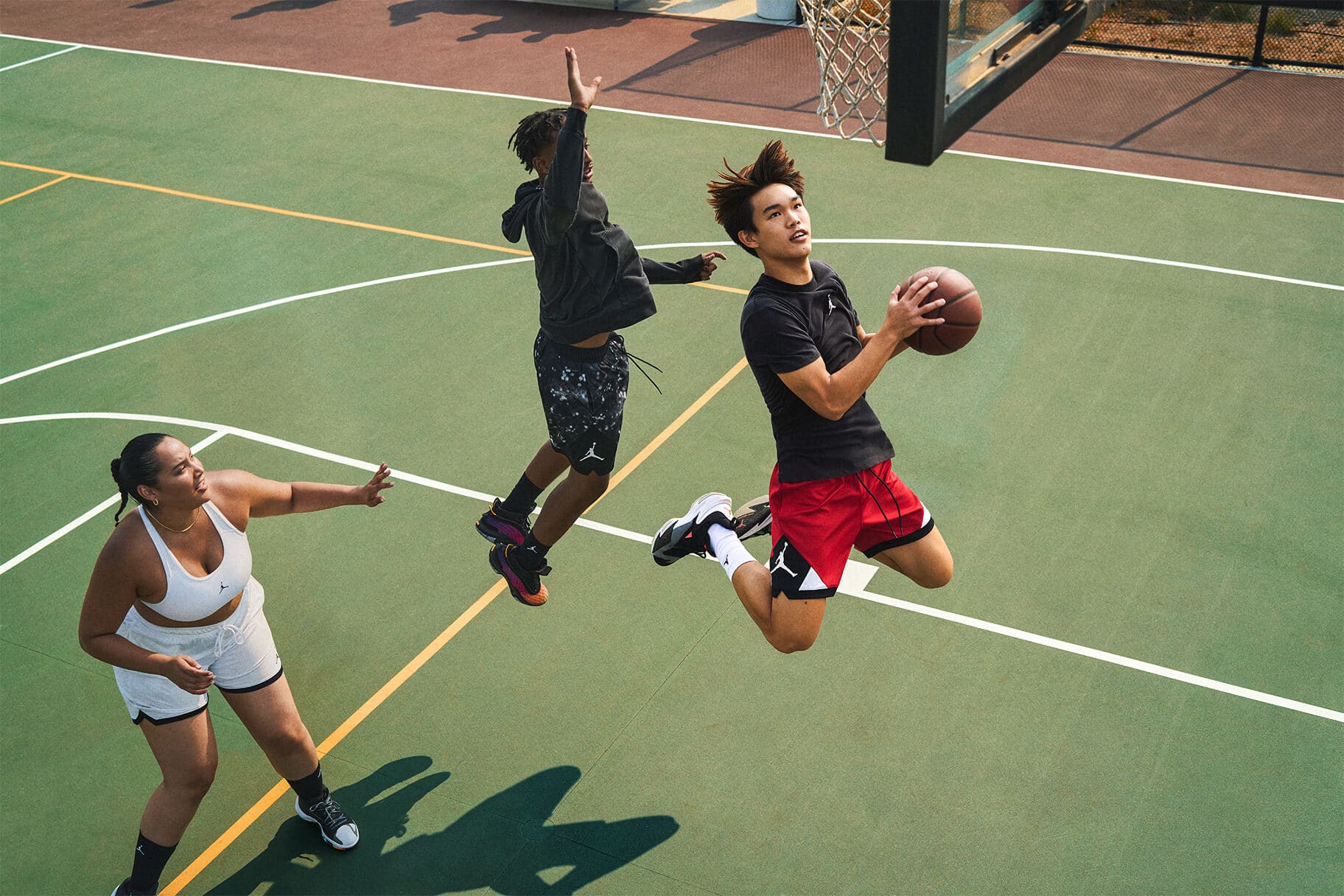 Joueur de basketball en action